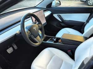 Tesla model 3 performance  interior alb — miniatura 5