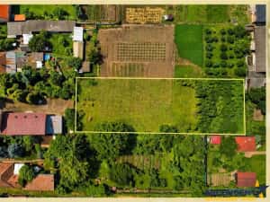 Pretios teren intravilan 1.409 mp, livada, utilitati,rezidential comercial, zona premium — miniatura 4