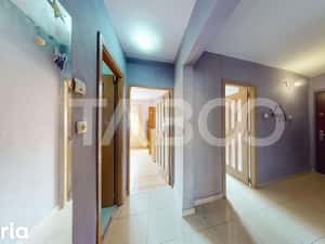 Apartament decomandat 50 mpu etaj 1 balcon pivnita Strand — miniatura 5