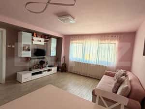 Apartament 3 camere, 82 mp, zona Sud — miniatura 2