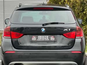 Vand BMW X1 2013 XDrive 2.0D 4x4 piele *LED* inmatriculata RO posibilitate rate / leasing / finantare urgent — miniatura 7