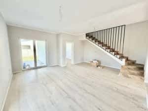 Duplex despartit prin camera tehnica - 4 camere - Mosnita — miniatura 5