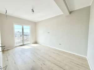 Duplex despartit prin camera tehnica - 4 camere - Mosnita — miniatura 9