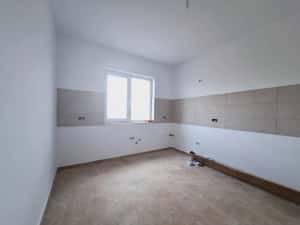 Mosnita Noua. Bucatarie inchisa. 3 dormitoare si dressing. — miniatura 7