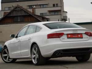 Audi A5 3xS-Line 2011 2.0Diesel 170cp / 12Luni Garantie Motor Cutie / Revizie Ulei Filtre / Transport la domiciliu gratuit / Rate doar cu buletinul — miniatura 3