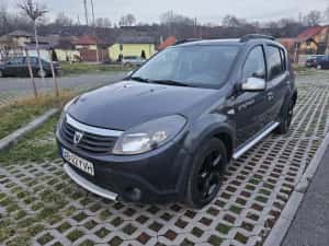 Vand Dacia Sandero Stepway 15 diesel!! — miniatura 1