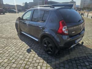 Vand Dacia Sandero Stepway 15 diesel!! — miniatura 5