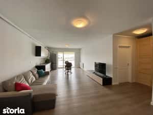 Apartament 2 camere, zona centrala - Scala Center, garaj — miniatura 6