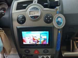 Navigatie GPS Android Renault Megane Waze YouTube Wifi Bluetooth USB — miniatura 1