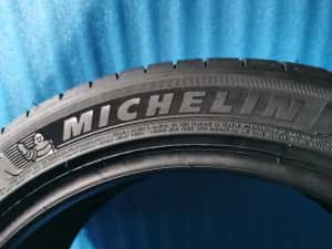 235/45 ZR19 - michelin 2 bucati — miniatura 7