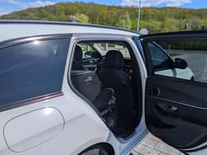 Mercedes-Benz E 220 Break / Estate 2018 — miniatura 5