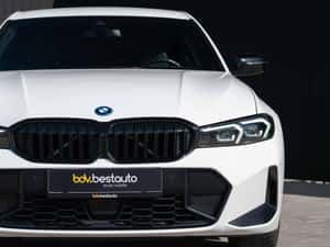 BMW 330e xDrive M Sport — miniatura 2