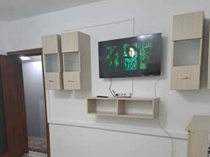 Inchiriez apartament — miniatura 2
