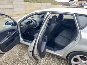 Vand Kia Ceed 2008, 140 cp, diesel — miniatura 4