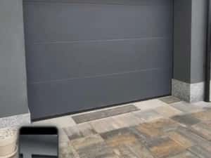 Usa de garaj izolata XPT 3000L/2350H Antracit MAT pe STOC! Are automatizare BFT cu 2 telecomenzi inclusa! — miniatura 1
