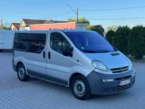 Opel Vivaro 1.9 DTI / 8+1 LOCURI / Clima / Inmatriculat / Singur proprietar — miniatura 2