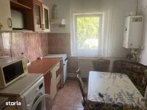 Vand apartament cu 2 camere et 1 — miniatura 4
