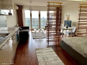 Studio Incity de inchiriat — miniatura 2