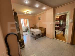 Apartament 3 camere, 68,4 mp, decomandat, zona Bradet, Zalau — miniatura 2