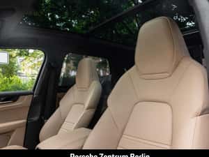 Porsche Cayenne Hibrid 2025 - 11.810 km — miniatura 2