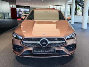 Mercedes-Benz CLA 250 Hibrid 2022, 26.600 km, Auriu — miniatura 2
