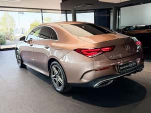 Mercedes-Benz CLA 250 Hibrid 2022, 26.600 km, Auriu — miniatura 5