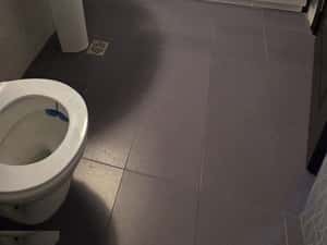 Zamca-bloc nou- 2 camere decomandate + loc de parcare — miniatura 3