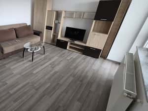 Zamca-bloc nou- 2 camere decomandate + loc de parcare — miniatura 4