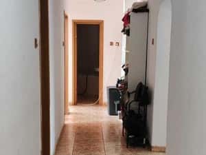 Apartament 4 camere | Universitatea Hyperion |  Parcare | 750 Euro — miniatura 4