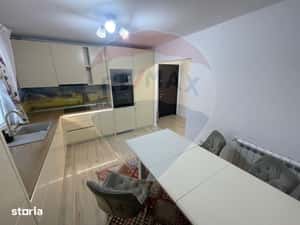 Apartament cu 3 camere de închiriat în zona Precista — miniatura 4