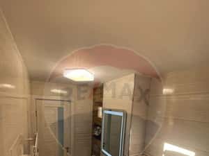 Apartament cu 3 camere de închiriat în zona Precista — miniatura 6