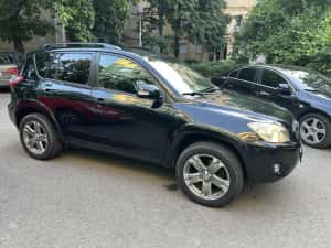 Se vinde toyota rav4 / 2010 — miniatura 3