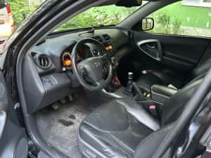 Se vinde toyota rav4 / 2010 — miniatura 6