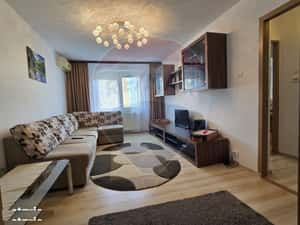 DE INCHIRIAT Apartament cu 3 camere în zona Crangasi — miniatura 3