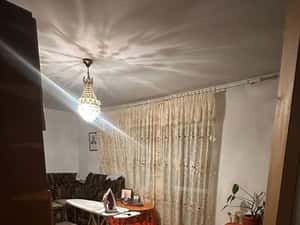 De vanzare apartament cu 4 camere si balcon, mobilat si utilat, 66900e — miniatura 4