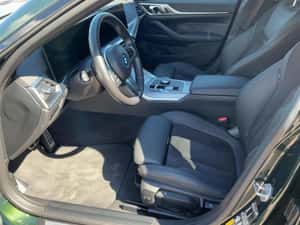 BMW i4 Berlină - 13.744 km - 340 cp - Electric — miniatura 7
