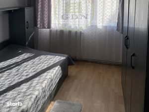 Apartament 3 camere decomandat, 68 mp, lift, etaj 3, Vasile Aaron, Sib — miniatura 4