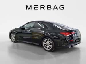 Mercedes-Benz CLA 220 Automată 190 HP Diesel — miniatura 3