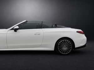 Mercedes-Benz CLE 180 Cabrio - 54.155 EUR — miniatura 4