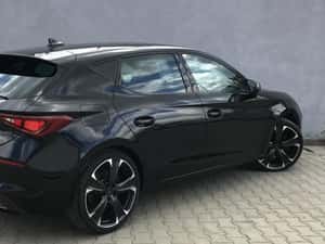 CUPRA LEON 1,4 L plug-in hybrid, 245CP, automata, EURO 6 — miniatura 3