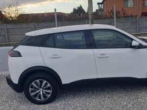 Peugeot 2008 2020 1.5 BlueHDI 102CP Active – 79.920 km — miniatura 4
