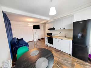 Vând apartament cu 2 camere într-un bloc nou construit — miniatura 2