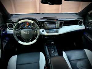 Toyota RAV-4 2.2 D/ 4x4 / 2013 / Automata / Trapa / BiXenon — miniatura 5