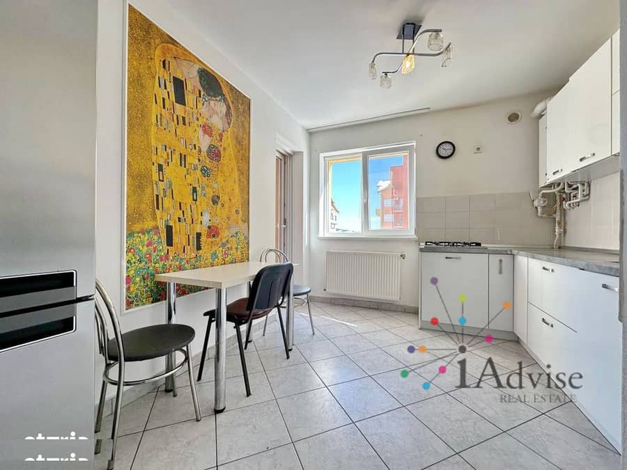 Apartament 2 camere cu strurctura generoasa, Zona Sanpetru — fotografie 1 din 6