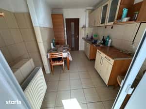 Tomis 2 , 2 camere decomandat centrala etaj 3 — miniatura 4