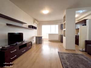 13 Septembrie intersectie Panduri garsoniera mobilata ideal investitie — miniatura 3
