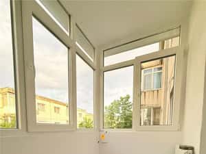 Apartament 2 camere zona 9 mai — miniatura 6