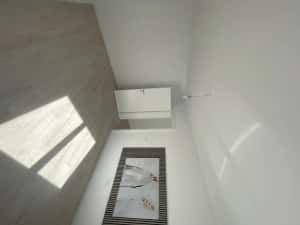 Apartament nou Lux predare imediata 2 camere — miniatura 2