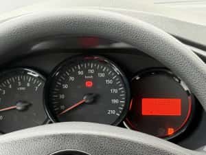 Dacia Sandero 2014 - 69.000KM - 1.2 Benzina - fara dotari — miniatura 9