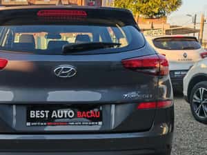 HYUNDAI TUCSON 1.6 CRDI Manuală 116 HP Diesel — miniatura 3